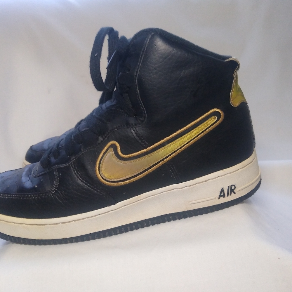 Nike Air Force 1 AF1 Size 9.5 Black Gold Good cond